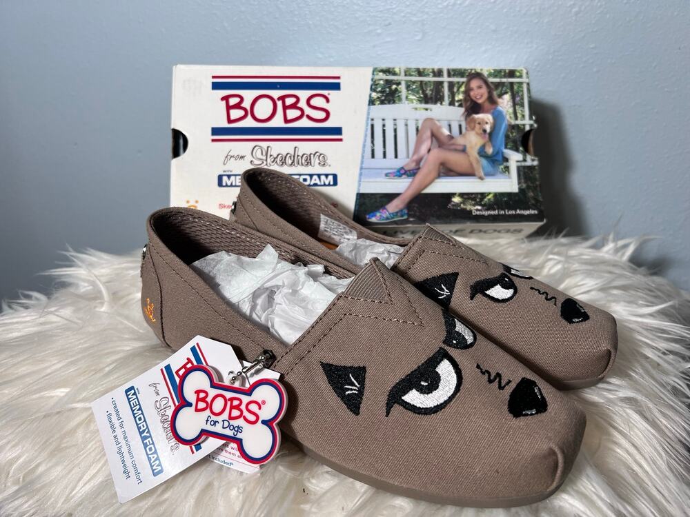 Bob’s Skechers Wish-kers Sz 7 Slip On Vintage Rare Dog Shoes Brown Embroidered